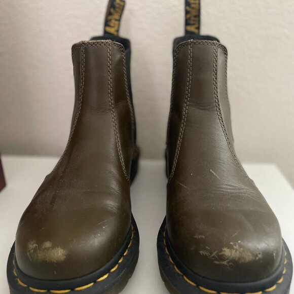 Dr. Martens Wanama Leather Olive Green Chelsea Boots size 7 - Picture 3 of 7